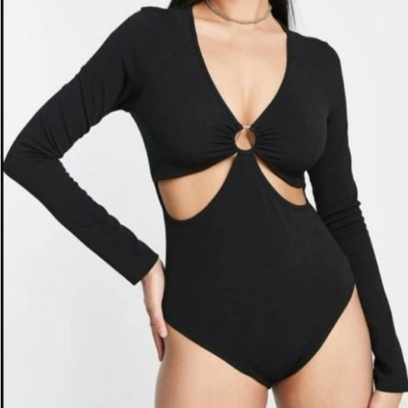 NWT Topshop O-ring, cutout long sleeve bodysuit, Black, Sz. Small. - Picture 2 of 4